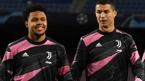 Weston McKennie y Cristiano Ronaldo