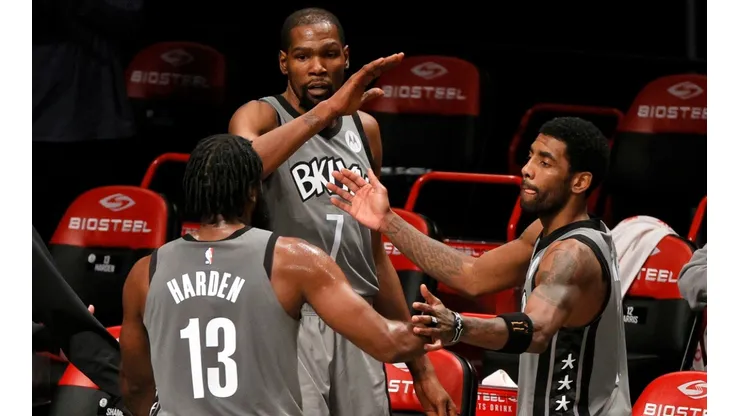 Kevin Durant, Kyrie Irving y James Harden