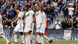 Carlos Vela festejando el gol que abrió el marcador. (Foto: @LAFC)