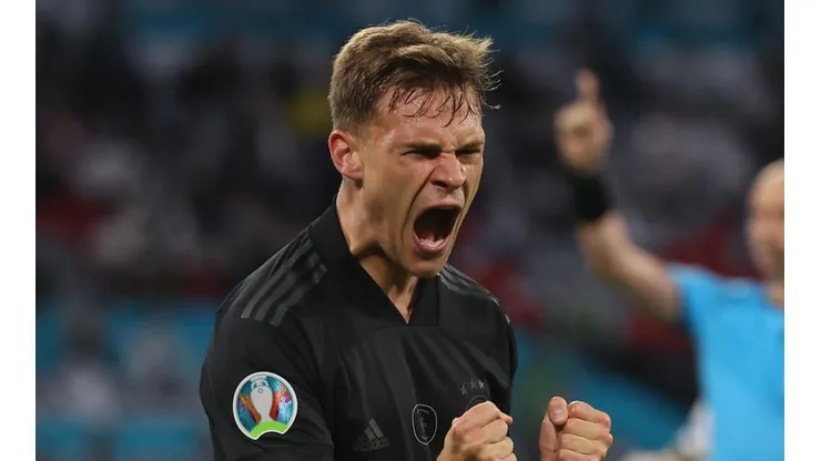 Joshua Kimmich gritando el segundo gol de Alemania ante Hungría (Foto: Getty Images)