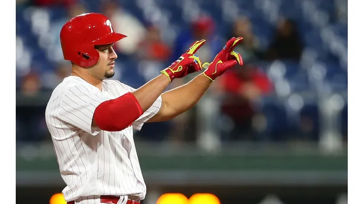 Dylan Cozens jugó dos años en las Grandes Ligas (Getty Images)