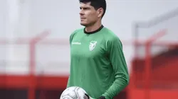 La pirueta de Carlos Lampe que ya le valió que lo comparen con Higuita