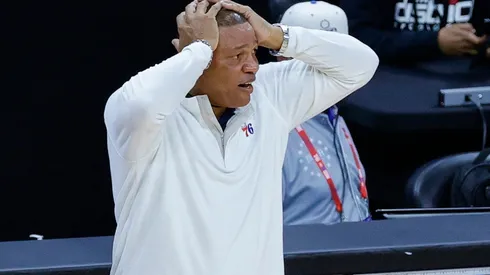 Doc Rivers falló en los ajustes del partido. (Foto: Getty)