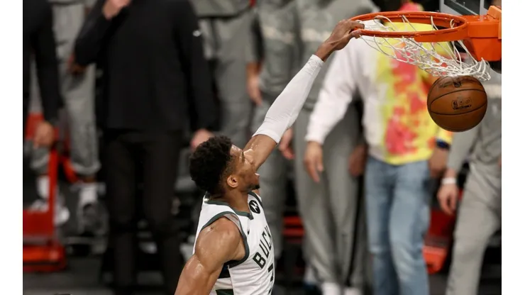 Giannis Antetokounmpo.