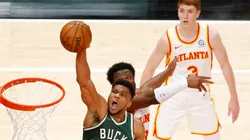 Giannis Antetokounmpo y Kevin Huerter