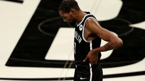 Durant, exhausto luego del partido.