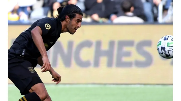 Carlos Vela estuvo en cancha hasta el minuto 64 (Getty Images)