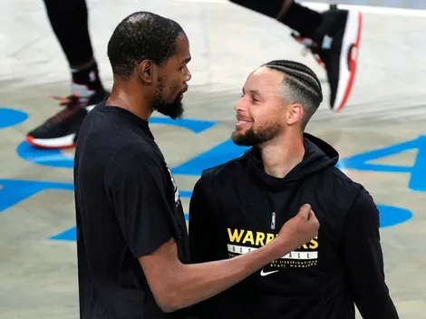 La reacción de Curry durante la derrota de Kevin Durant en Playoffs