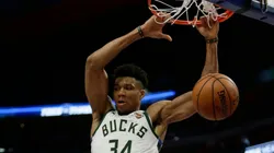 Giannis Antetokounmpo volvió a brillar con los Bucks (Getty Images)