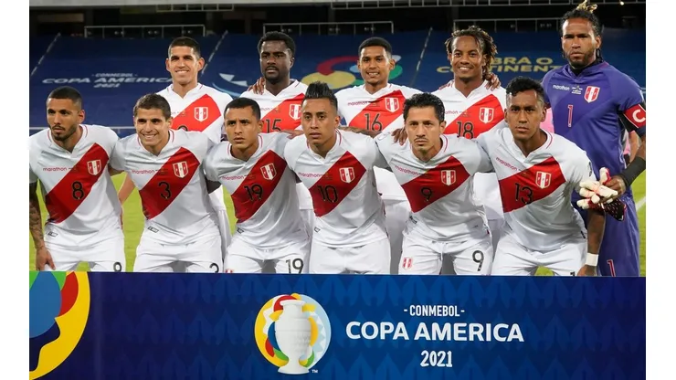 Jugador de la Selección Peruana anuncia su retiro de la Bicolor.