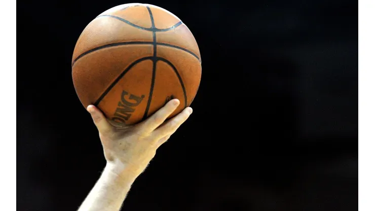 El balón de la NBA cambiará de marca