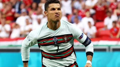 Cristiano Ronaldo celebrando un gol con Portugal.
