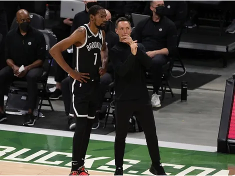 El abrazo de Steve Nash a Kevin Durant tras el show que armó ante Bucks