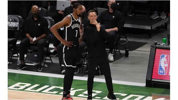 Kevin Durant y Steve Nash (Foto: Getty)