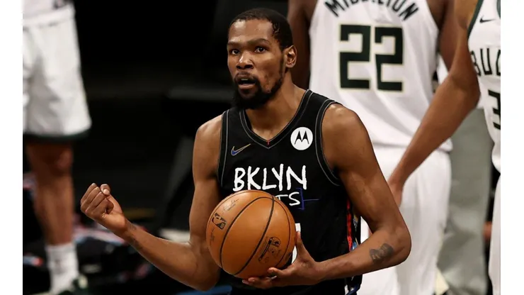 Kevin Durant vs. Milwaukee Bucks