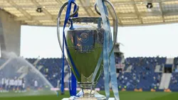 Trofeo de la UEFA Champions League.