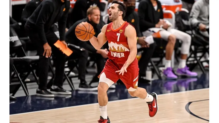 Facundo Campazzo con Denver Nuggets en Playoffs