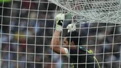 Gianluigi Buffon durante un encuentro con Juventus.