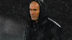 Zinedine Zidane durante un encuentro Real Madrid.
