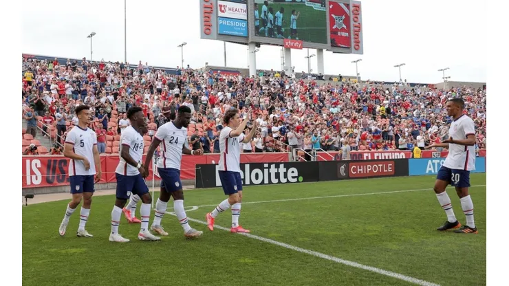 Estados Unidos en victoria por 4-0 ante Costa Rica