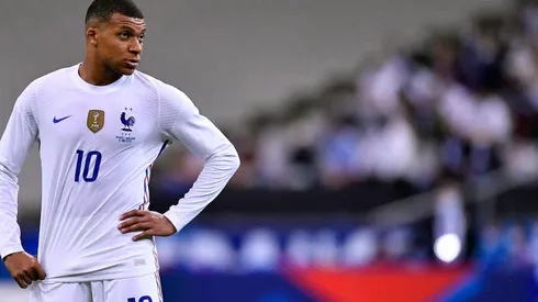 Kylian Mbappé durante un encuentro con Francia.