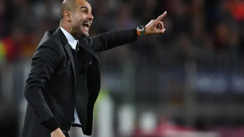 Pep Guardiola durante un encuentro con Barcelona.