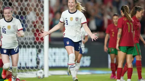 Samantha Mewis y su gol ante Portugal