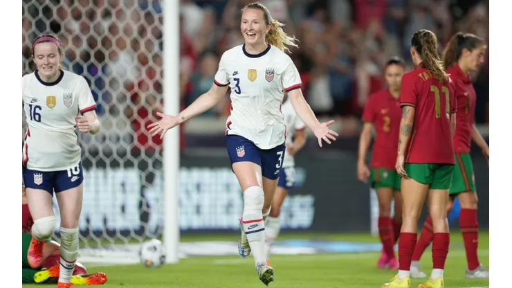 Samantha Mewis y su gol ante Portugal