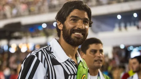 Abreu se retira del fútbol. (Getty Images)