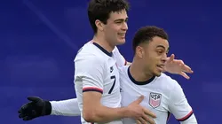 Giovanni Reyna le puso cifras definitivas al partido (Getty Images)