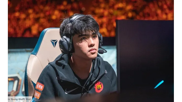League of Legends: Lwx hace una de las jugadas del año con Ezreal en la LPL