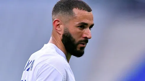 Karim Benzema durante un encuentro con Francia.