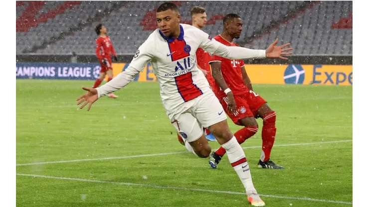 Kylian Mbappé marcándole un gol a Bayern Munich.