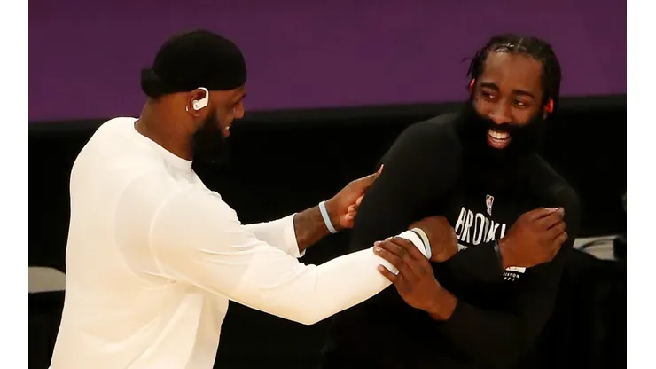 LeBron James y James Harden