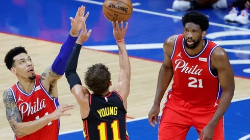 Danny Green, Trae Young y Joel Embiid