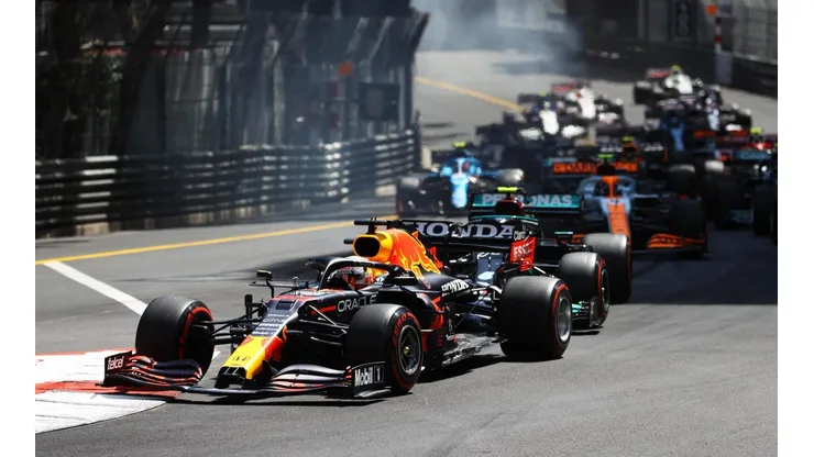Postal de la largada en Montecarlo, donde Max Verstappen ganó con autoridad (Foto: Getty Images).