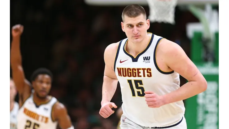 Nikola Jokic terminó el partido con 36 puntos (Getty Images)