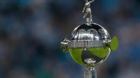 La historia del trofeo de la Copa Libertadores de América