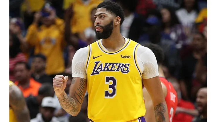 Anthony Davis no estuvo en el quinto juego de la serie ante los Suns (Getty Images)