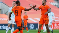 Memphis Depay y Georgino Wijnaldum con Holanda.