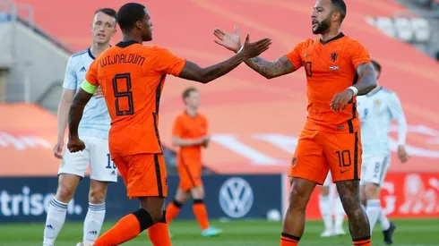 Memphis Depay y Georgino Wijnaldum con Holanda.