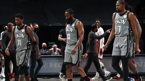 James Harden, Kevin Durant y Kyrie Irving (Foto: Getty)