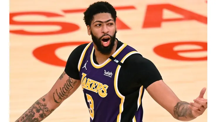 Anthony Davis es duda para el Juego 5 de Playoffs vs. Suns