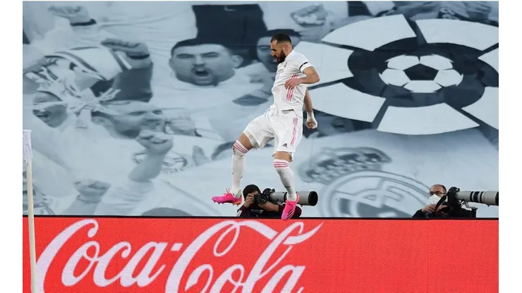 Karim Benzema durante un encuentro con Real Madrid.