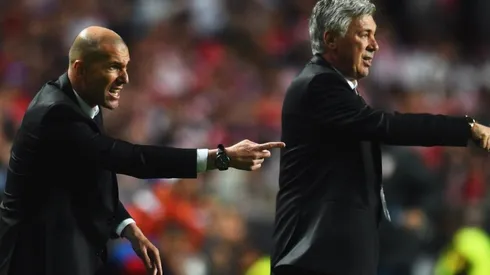 Zinedine Zidane y Carlo Ancelotti durante un encuentro con Real Madrid.