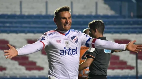 El festejo de Gonzalo Bergessio.