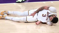 Anthony Davis salió lesionado en los Lakers