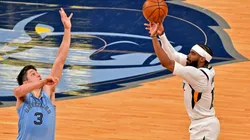 Mike Conley, figura con siete triples. (Foto: Getty)