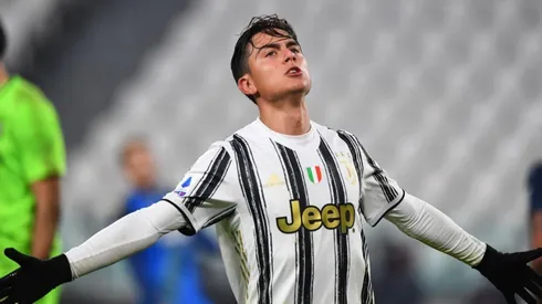 Paulo Dybala durante un encuentro con Juventus.