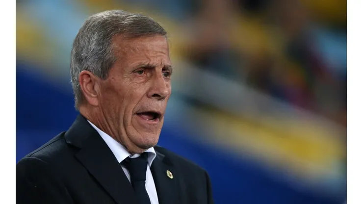 El 'Maestro' Tabárez le puso punto final al misterio.